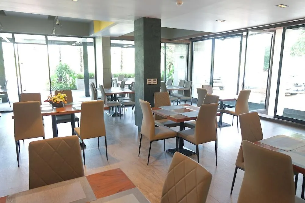 The Glory Gold Hotell Khao Lak